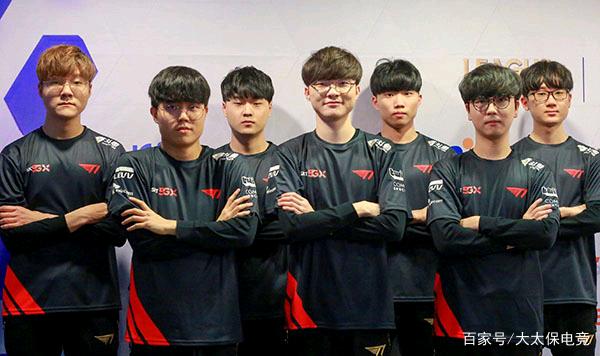 的底线对抗 的底线对抗