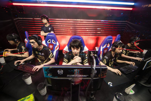 客户端报道 客户端报道