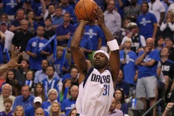 是在赛季末 是在赛季末