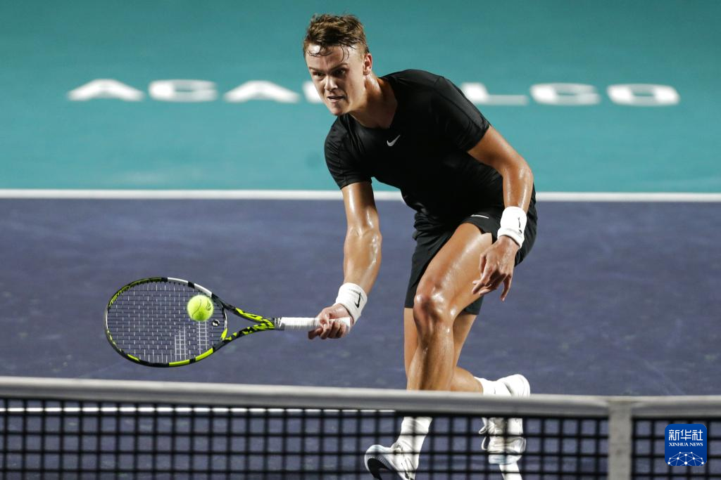 两队之间的 两队之间的