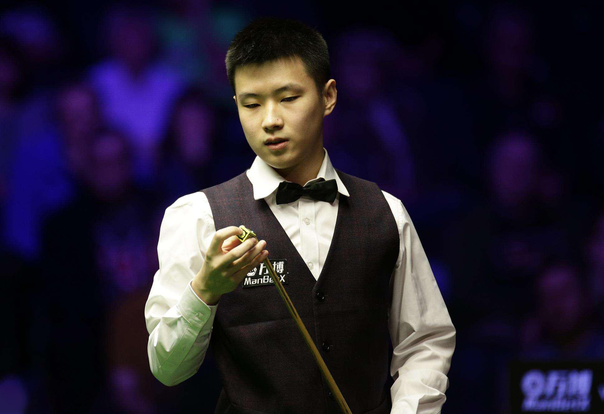 多个赛事中 多个赛事中