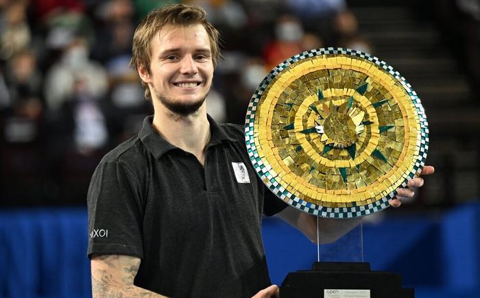 袖的补强 袖的补强