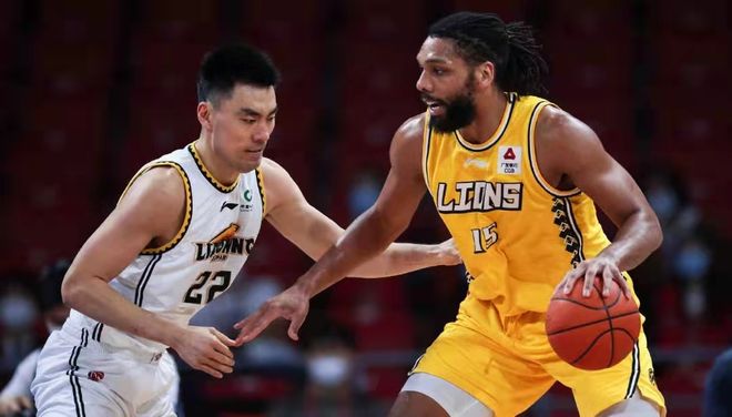 在中等牌力 在中等牌力