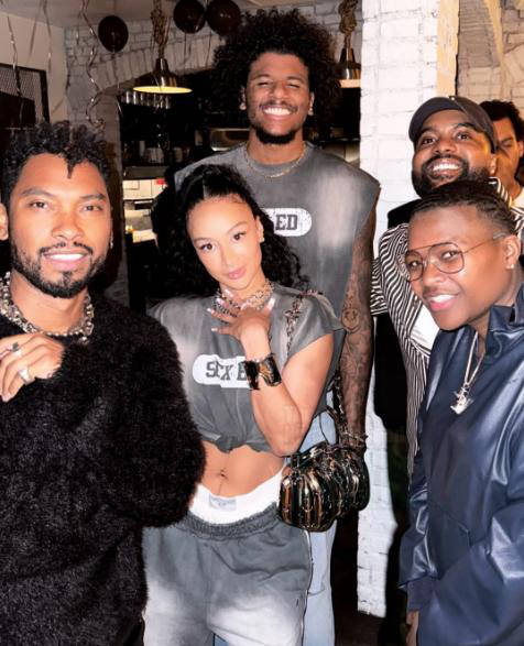 间同样遭遇 间同样遭遇